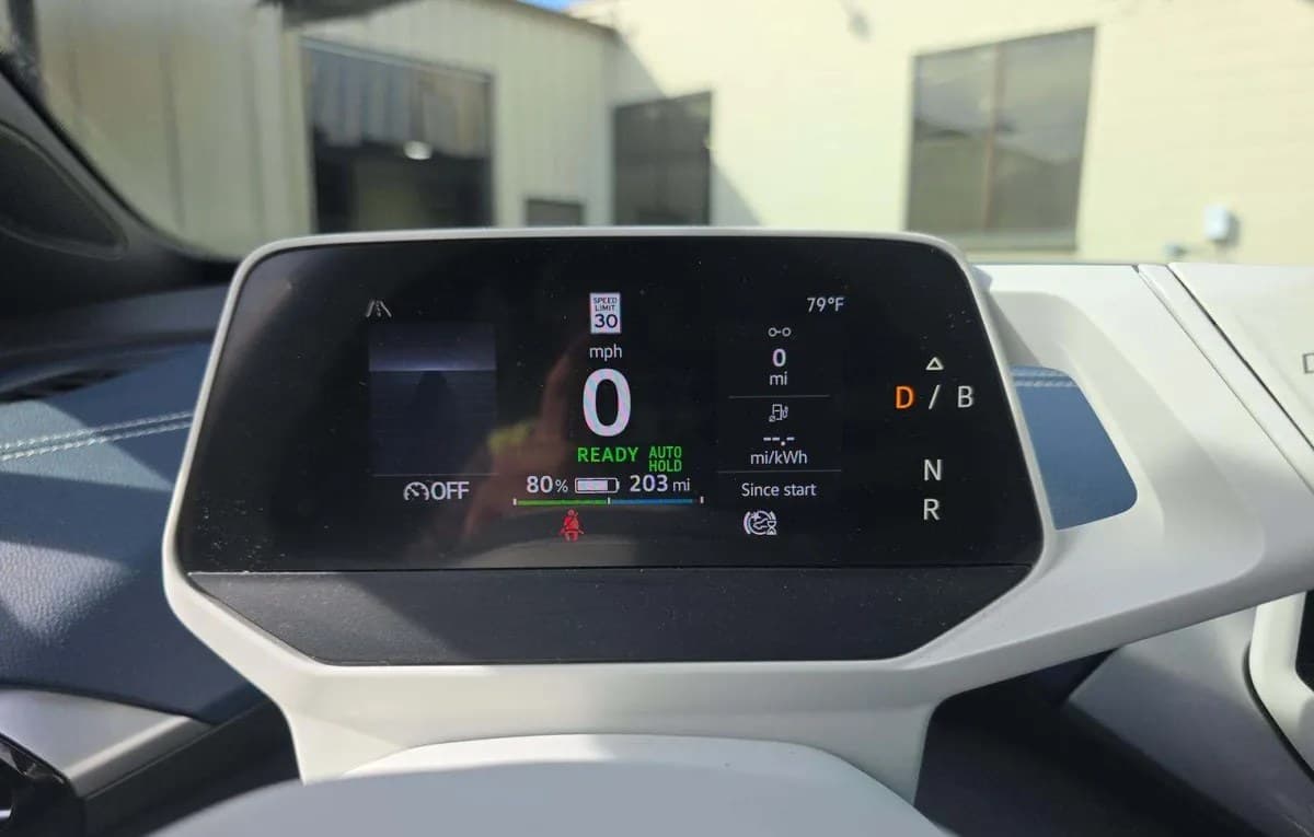 2023 VOLKSWAGEN ID.4 PRO S 6