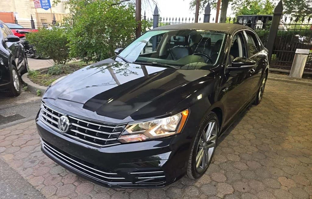 2018 VOLKSWAGEN PASSAT 2.0T S