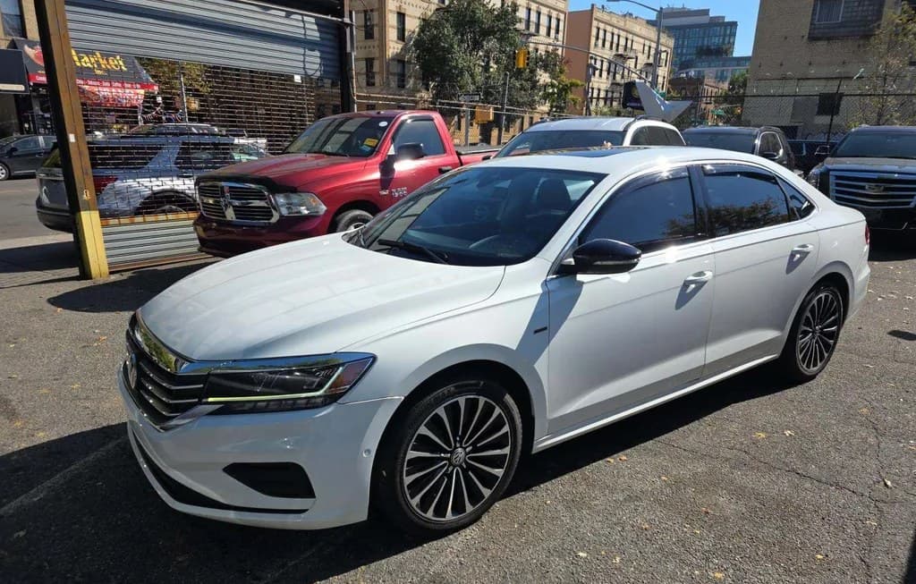 2022 VOLKSWAGEN PASSAT 2.0T LIMITED EDITION