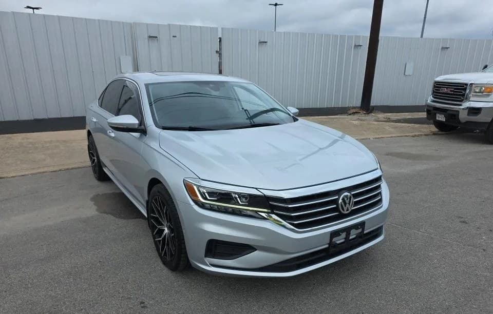 2020 VOLKSWAGEN PASSAT 2.0T SEL 4