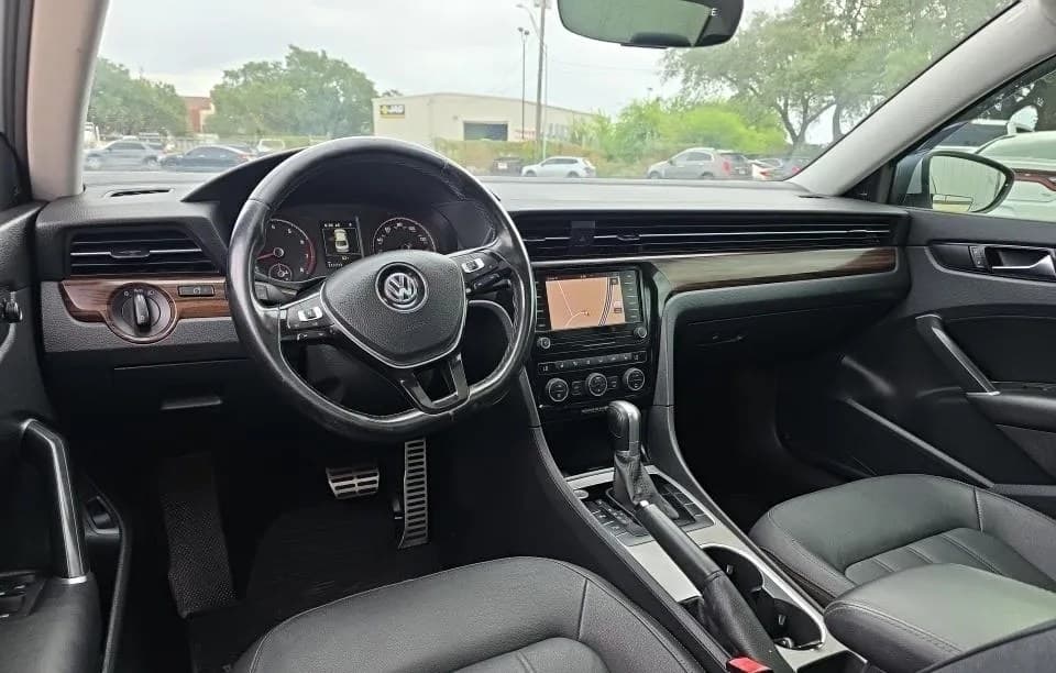 2020 VOLKSWAGEN PASSAT 2.0T SEL 5
