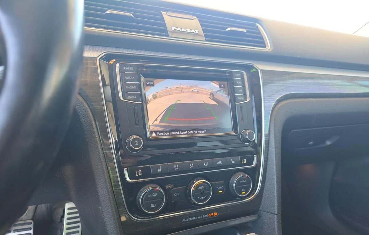 2018 VOLKSWAGEN PASSAT 2.0T SEL PREMIUM 7