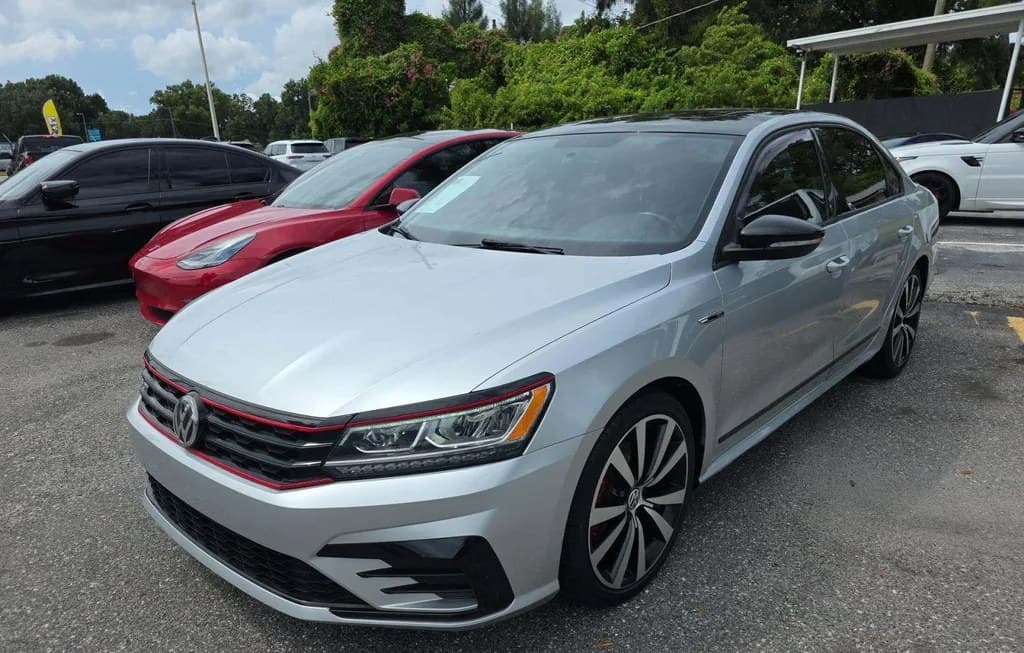 2018 VOLKSWAGEN PASSAT V6 GT