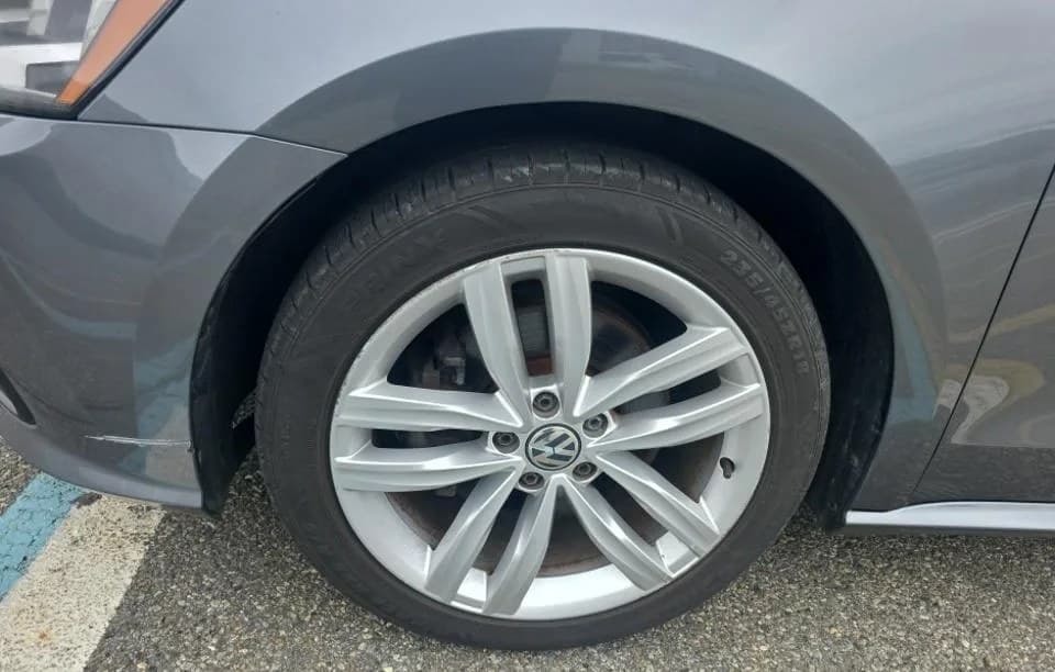 2019 VOLKSWAGEN PASSAT 2.0T WOLFSBURG Edition 4