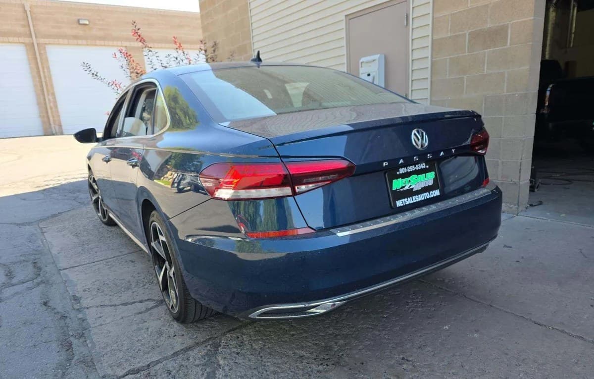 2022 VOLKSWAGEN PASSAT 2.0T SE 3