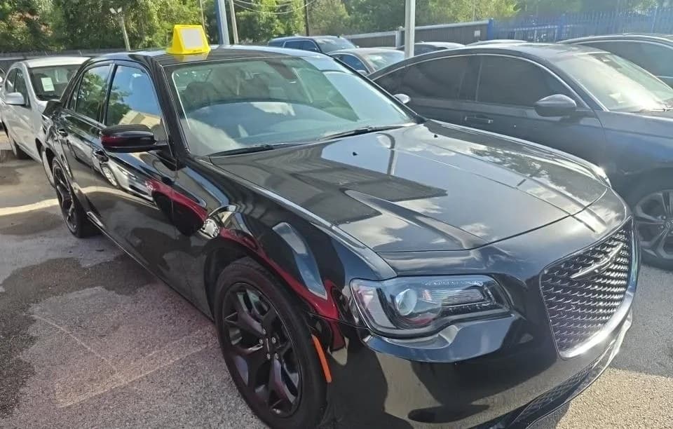2022 CHRYSLER 300 Touring 4