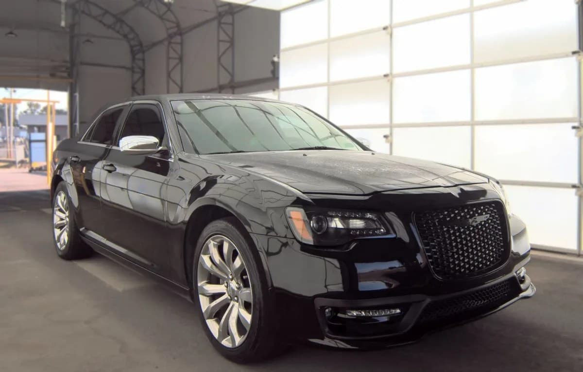 2018 CHRYSLER 300 Touring 4