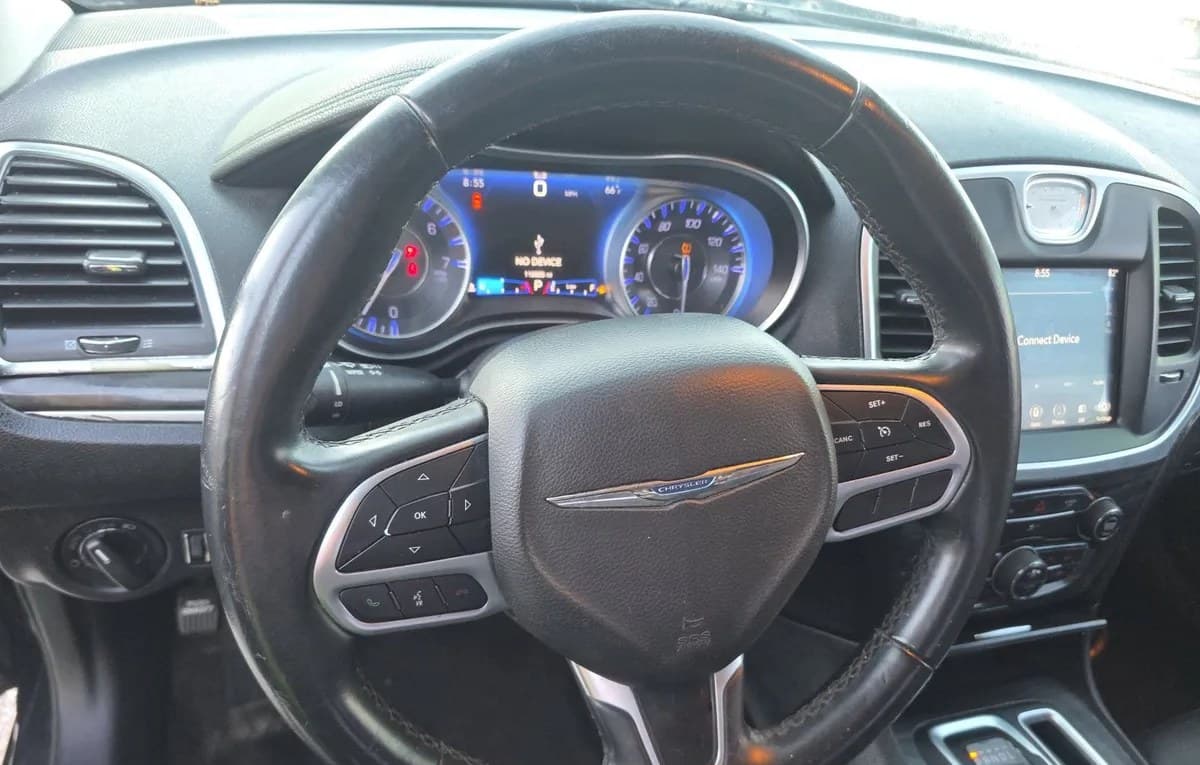 2018 CHRYSLER 300 Touring 7