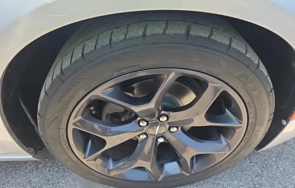 2021 CHRYSLER 300 S 6