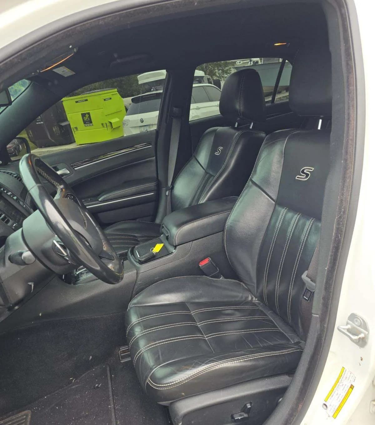 2019 CHRYSLER 300 S 4