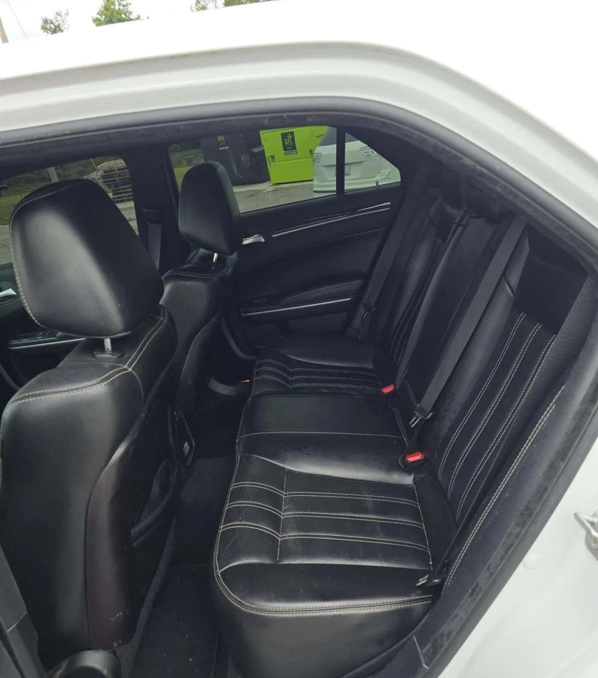 2019 CHRYSLER 300 S 7