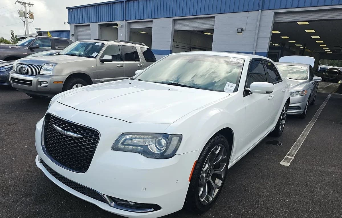 2017 CHRYSLER 300 S 2