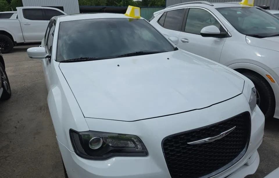 2018 CHRYSLER 300 S 3