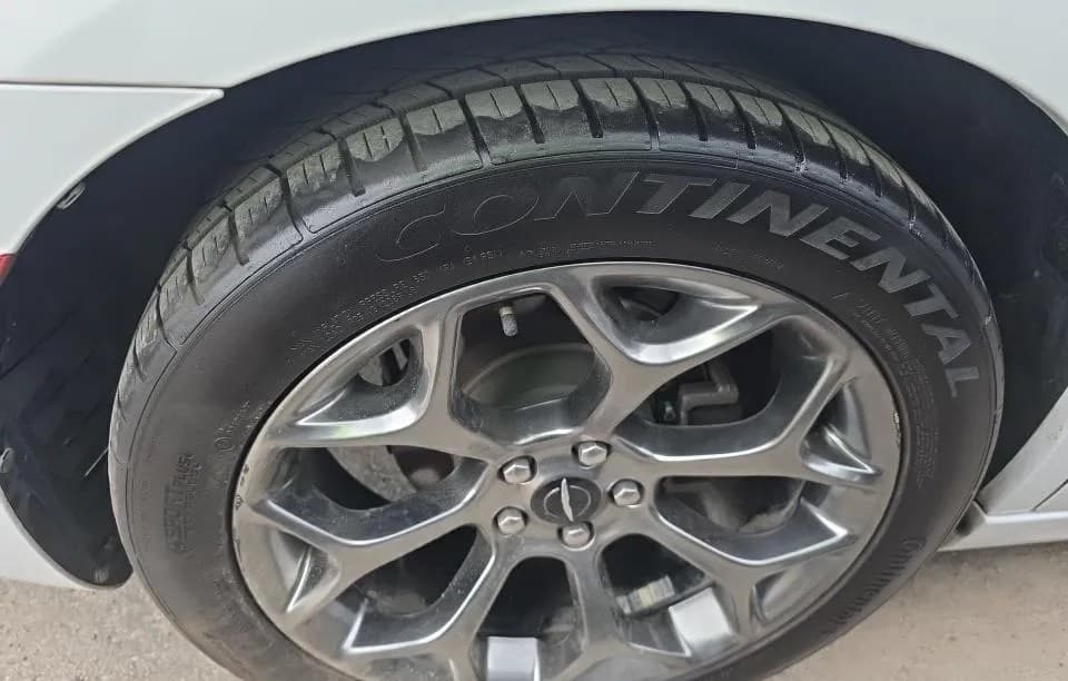 2018 CHRYSLER 300 S 7
