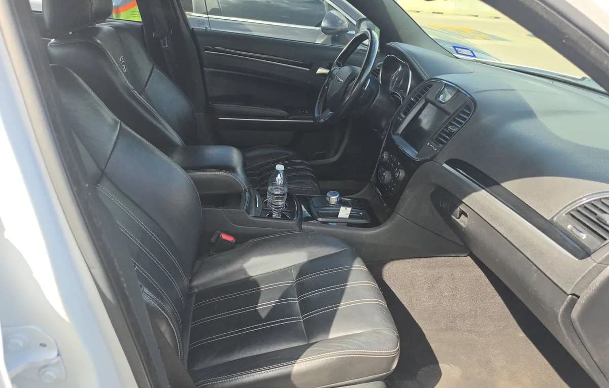 2021 CHRYSLER 300 S 5