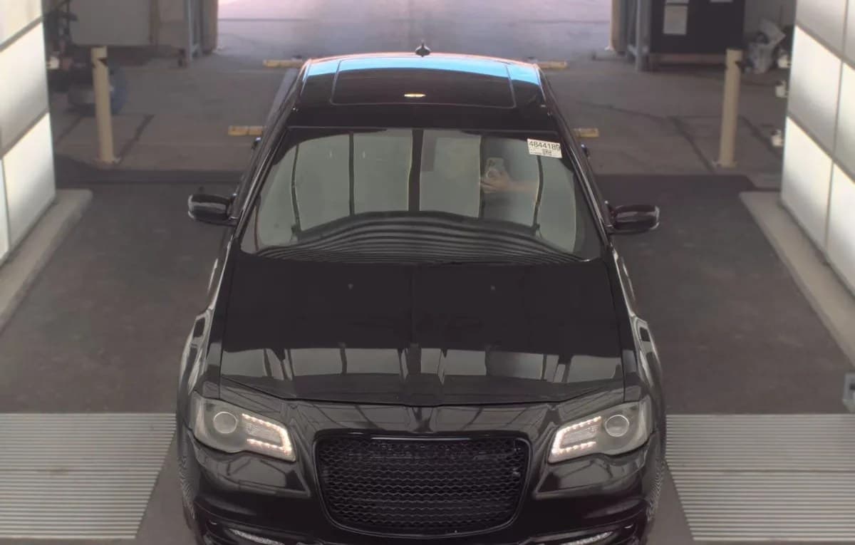 2023 CHRYSLER 300 300S 3