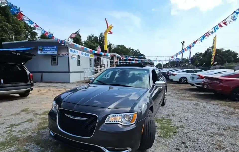 2017 CHRYSLER 300 C 2