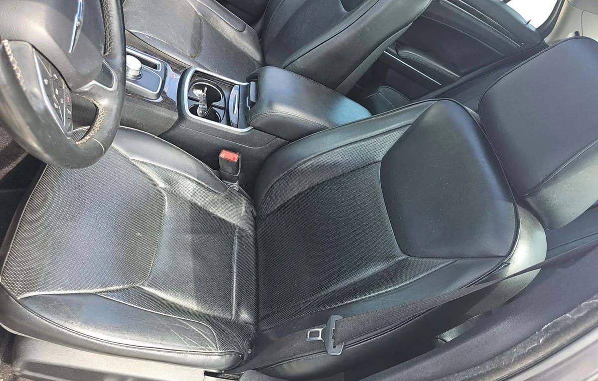 2017 CHRYSLER 300 C 4