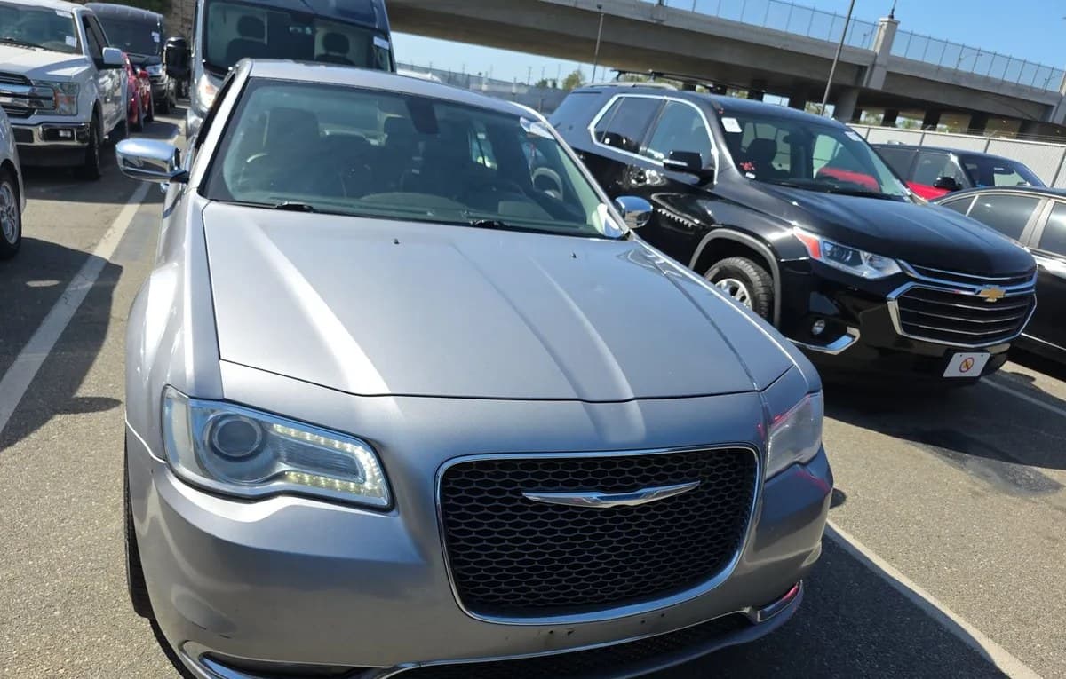 2017 CHRYSLER 300 C 2