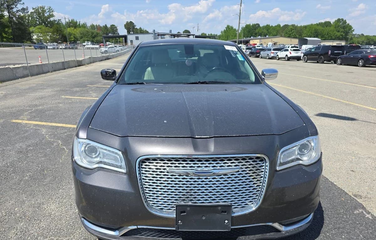 2018 CHRYSLER 300 Limited 2