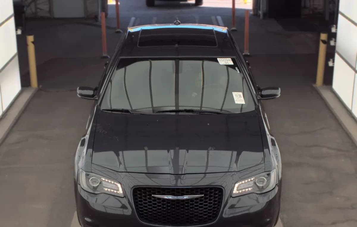 2017 CHRYSLER 300 S 3