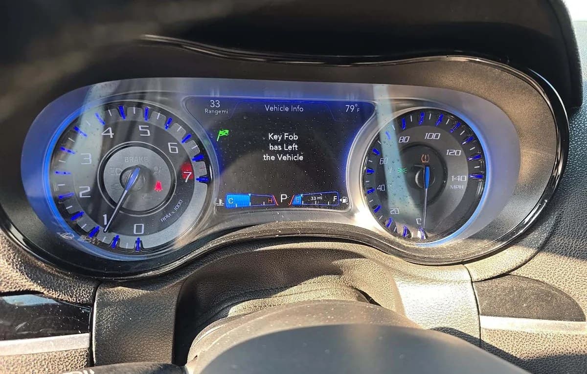 2018 CHRYSLER 300 S 6