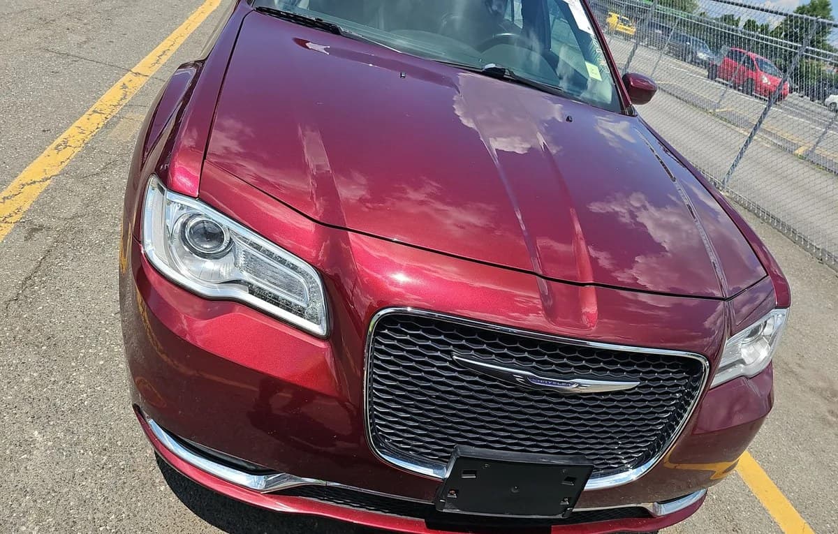 2017 CHRYSLER 300 Limited 2