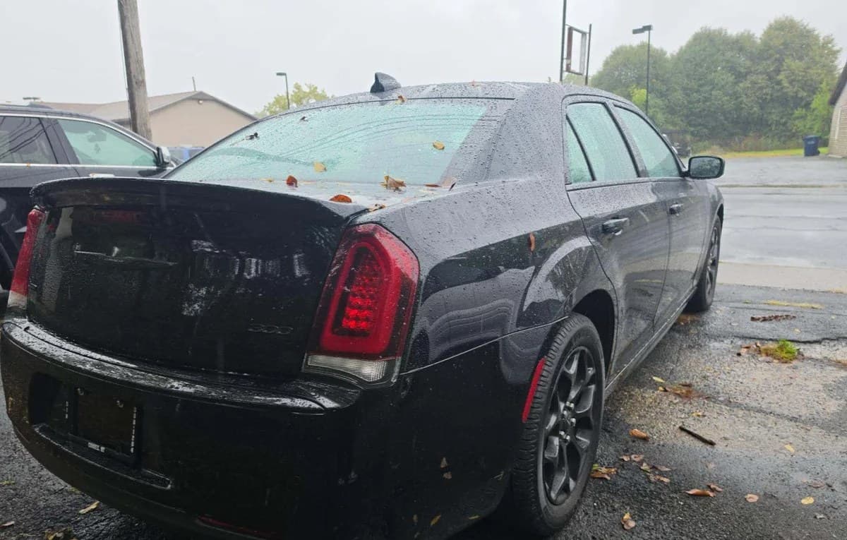 2021 CHRYSLER 300 TOURING L 4