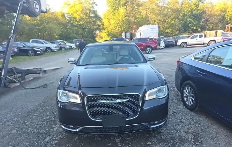 2017 CHRYSLER 300C PLATINUM 3