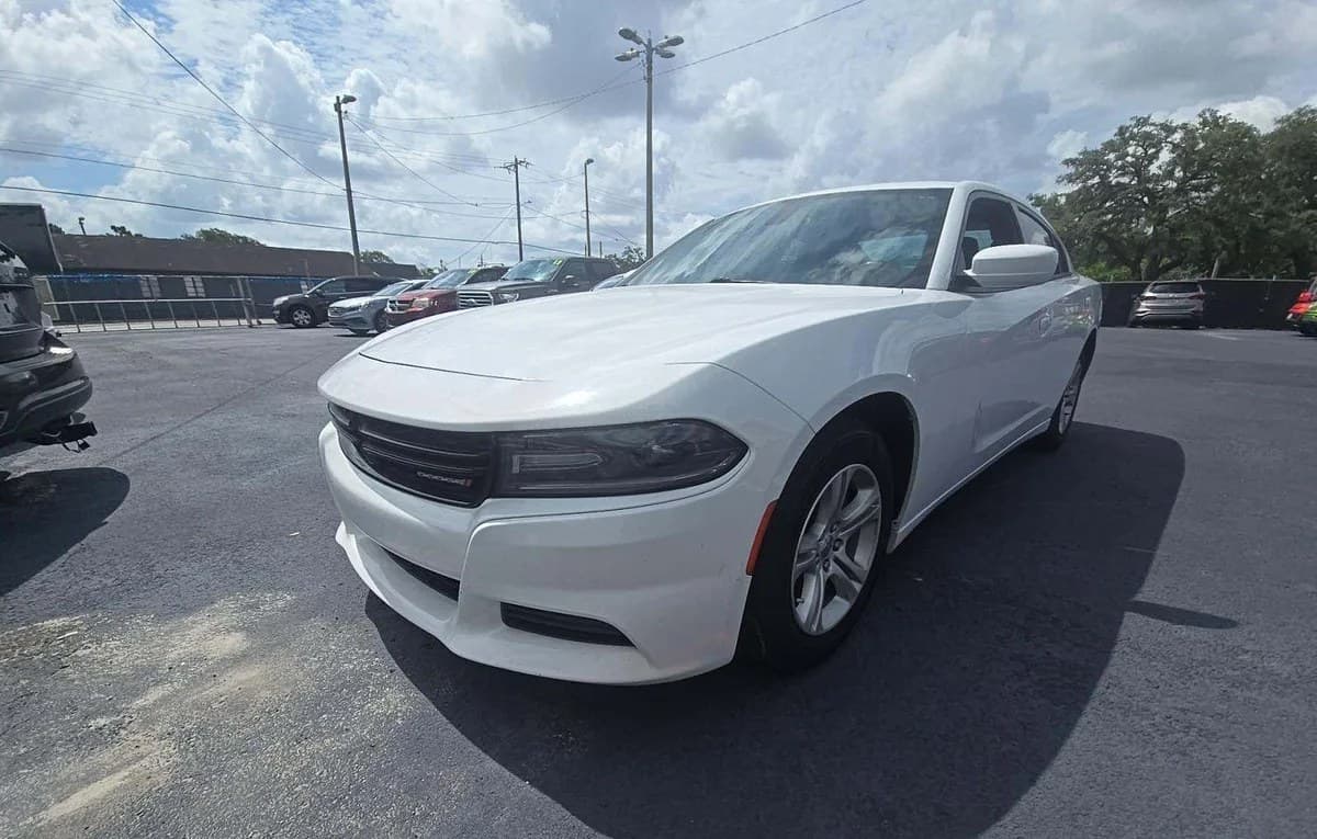 2020 DODGE CHARGER SXT 2