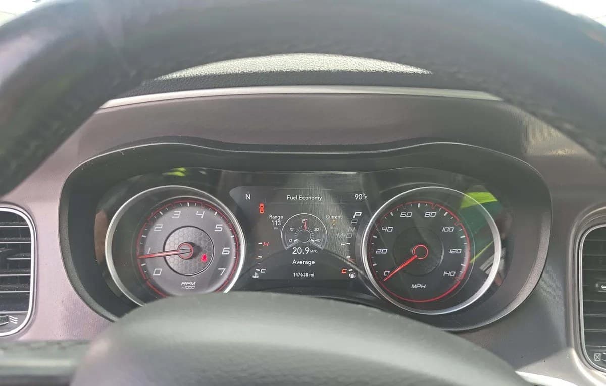 2020 DODGE CHARGER SXT 6