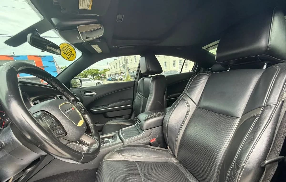 2020 DODGE CHARGER SXT 6