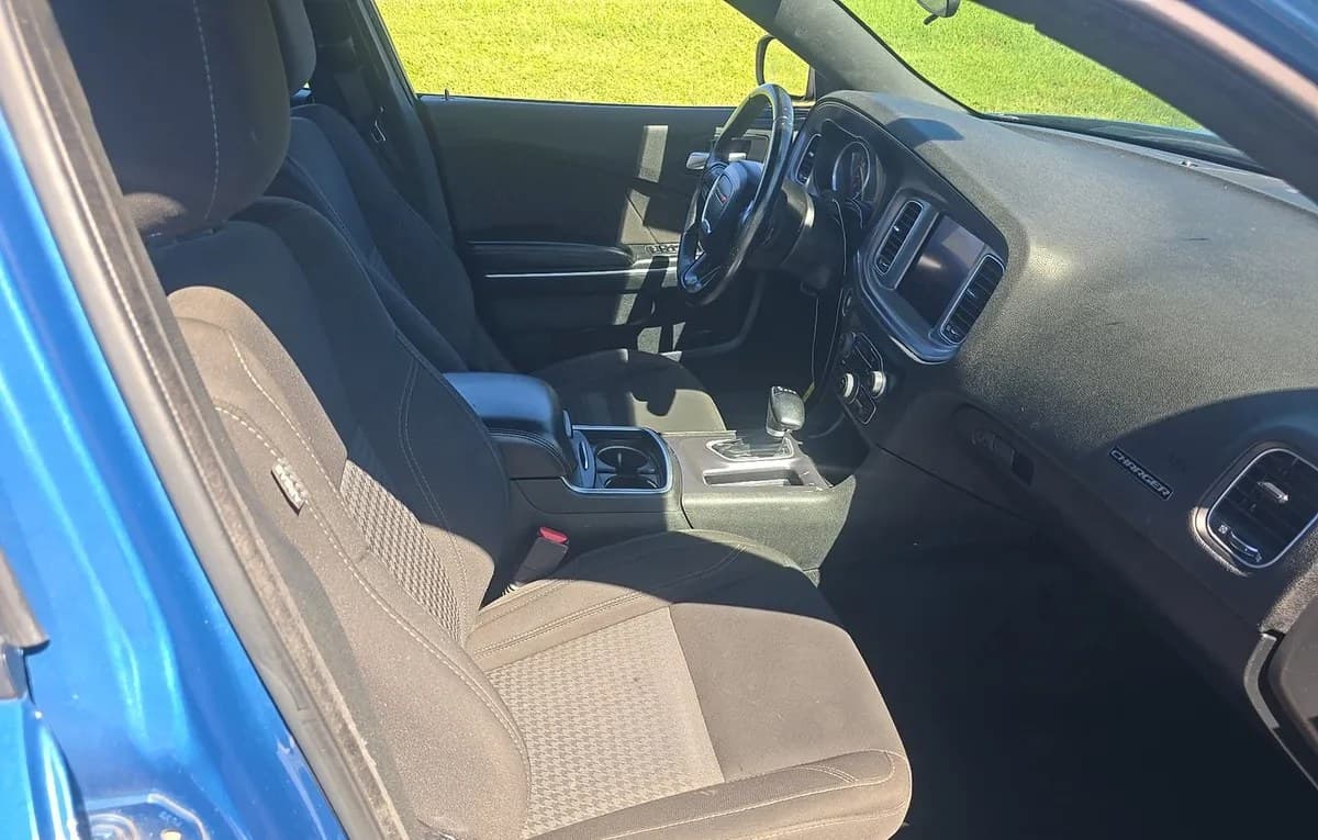 2023 DODGE CHARGER SXT 5