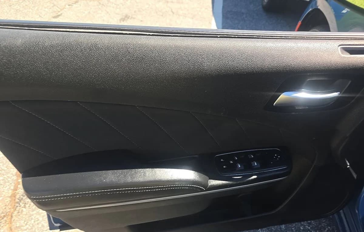 2023 DODGE CHARGER SXT 6