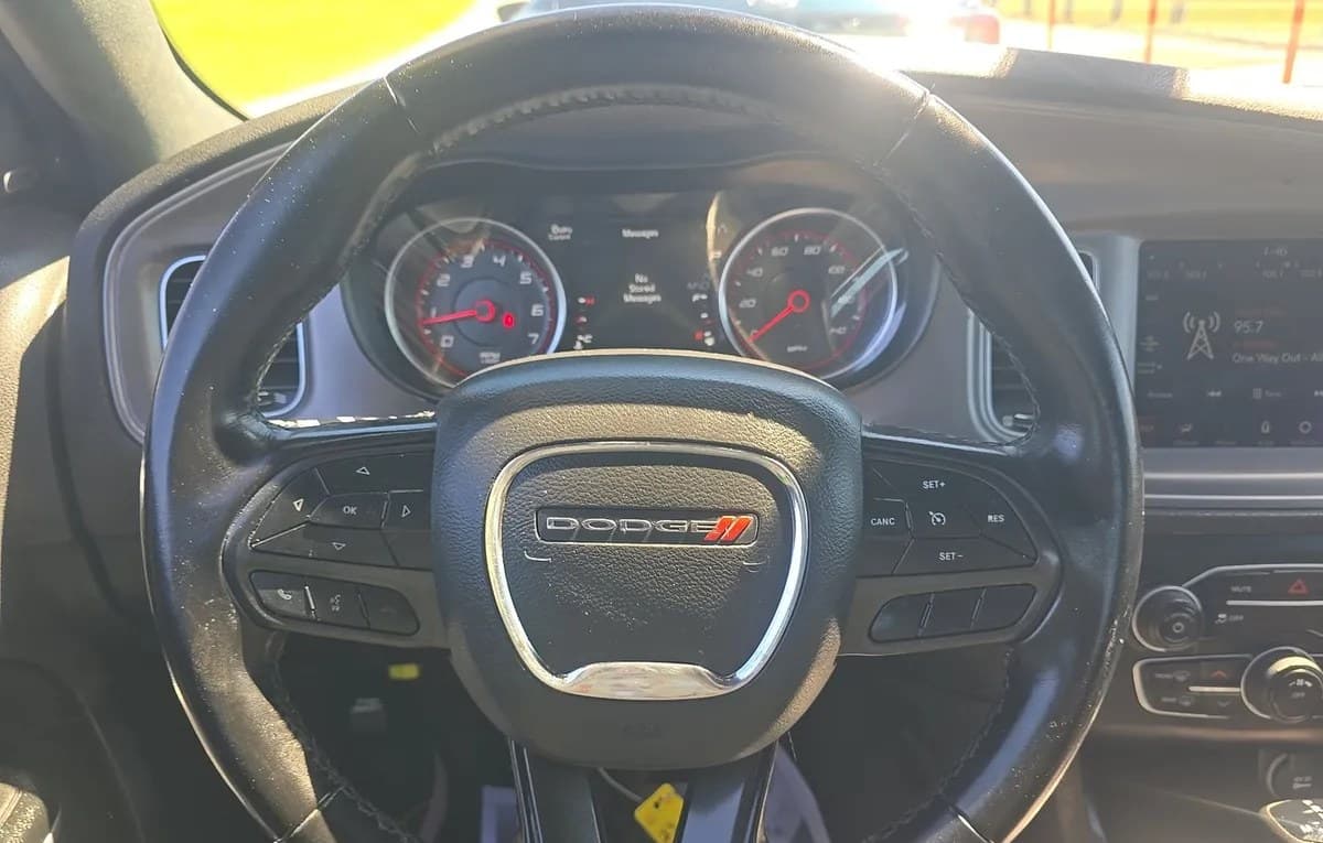 2023 DODGE CHARGER SXT 7