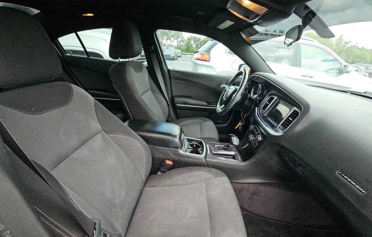 2018 DODGE CHARGER SXT 5