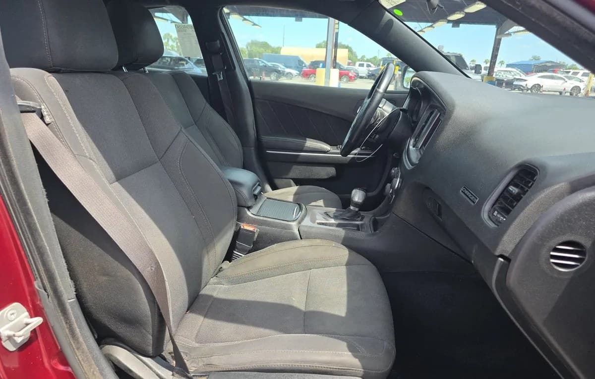 2019 DODGE CHARGER SXT 4