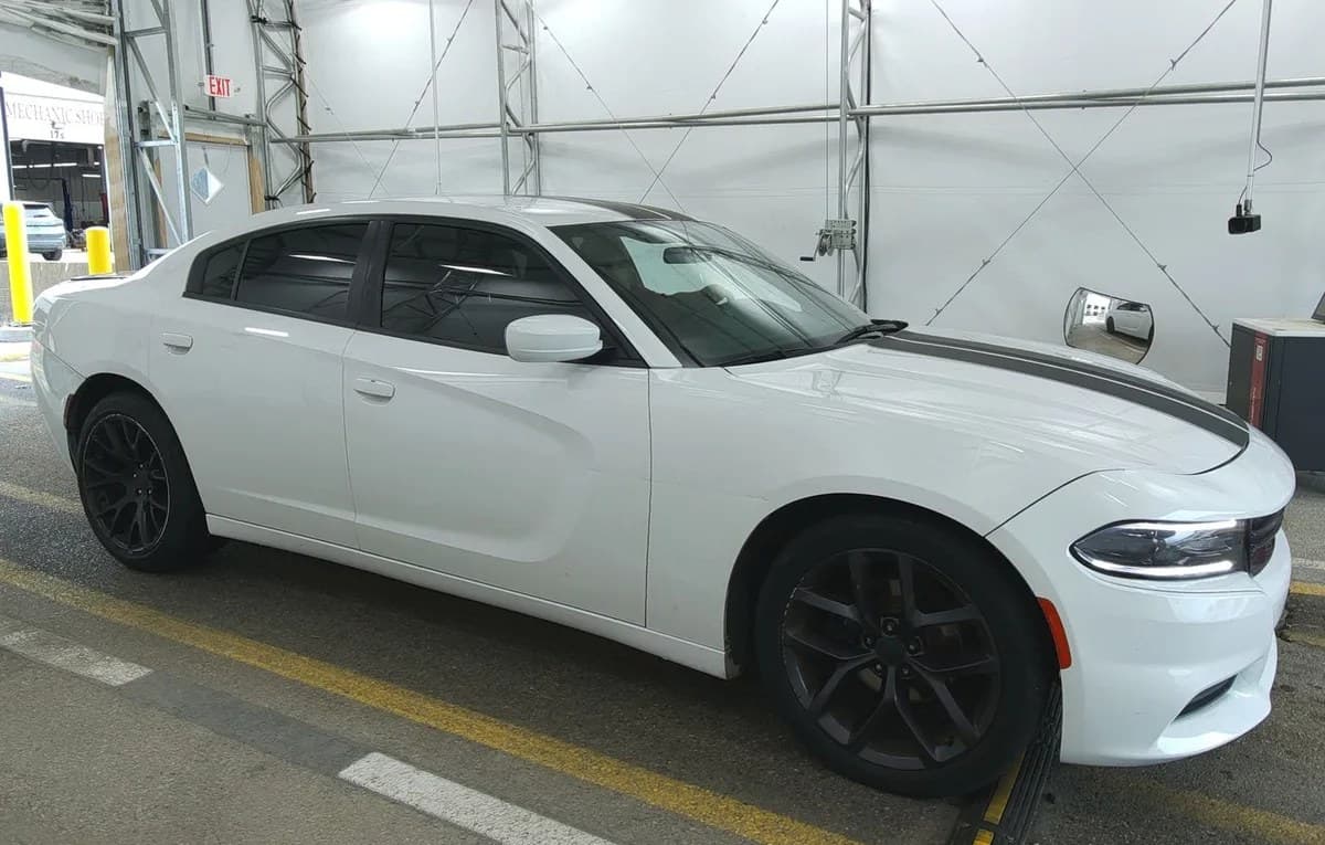 2019 DODGE CHARGER SXT 4