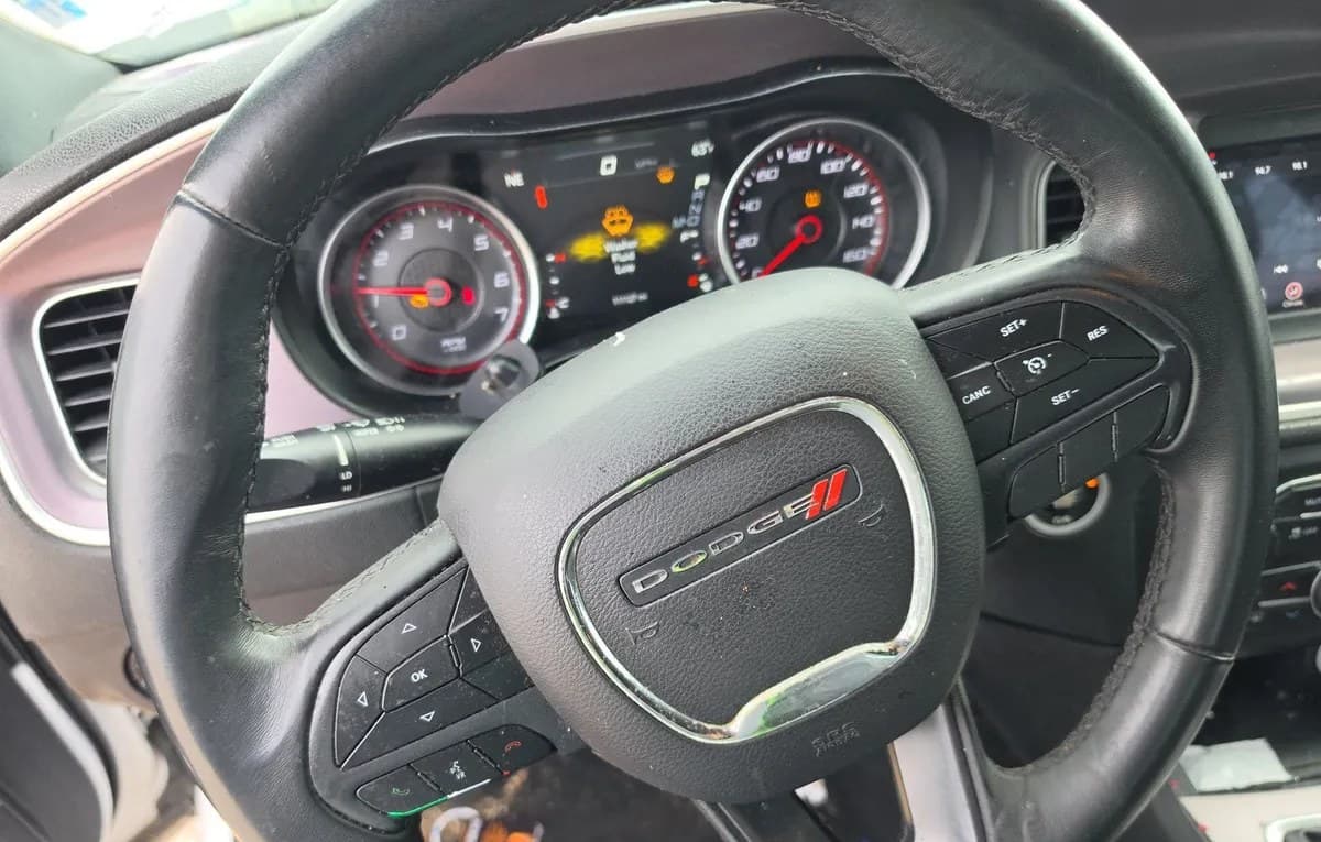 2019 DODGE CHARGER SXT 7