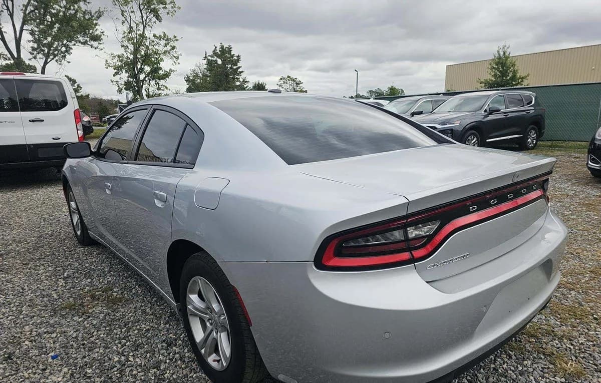 2019 DODGE CHARGER SXT 3