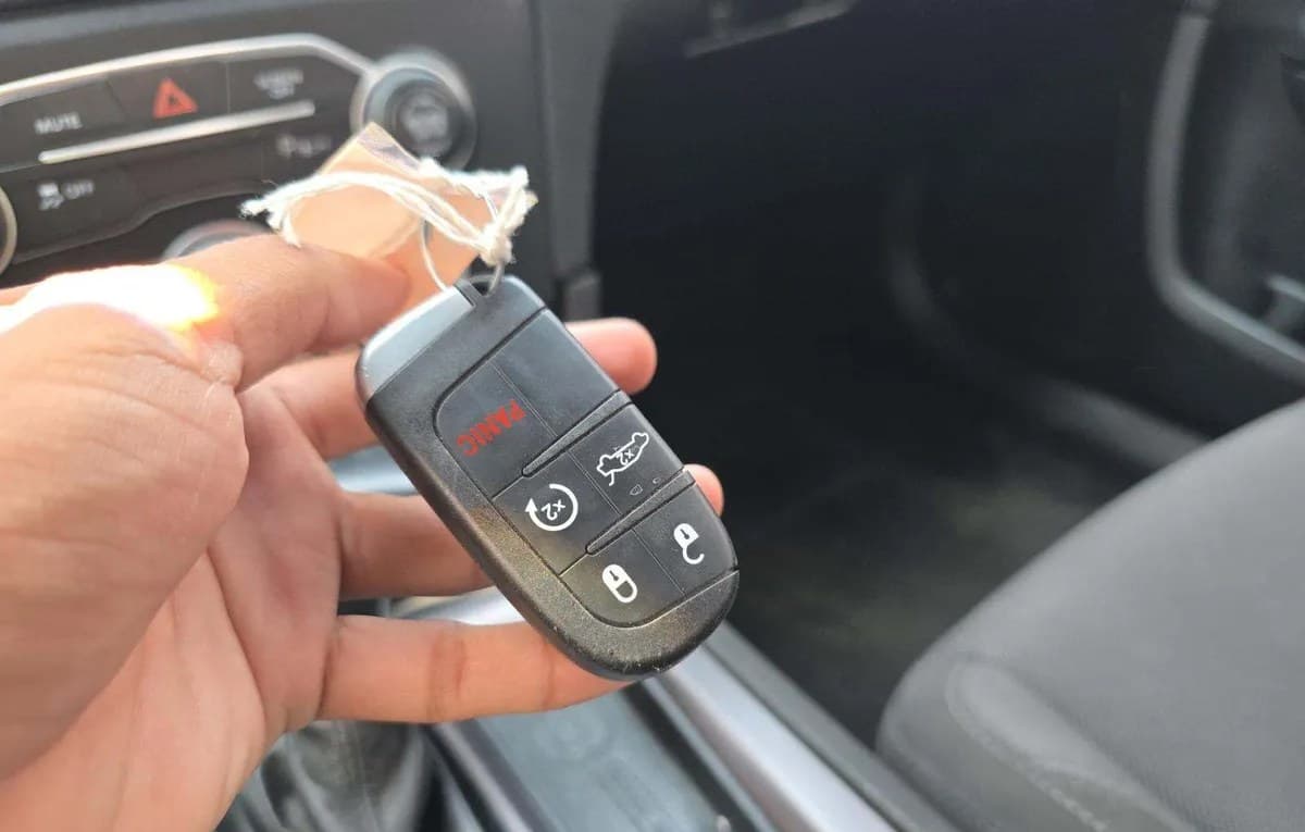 2020 DODGE CHARGER SXT 5