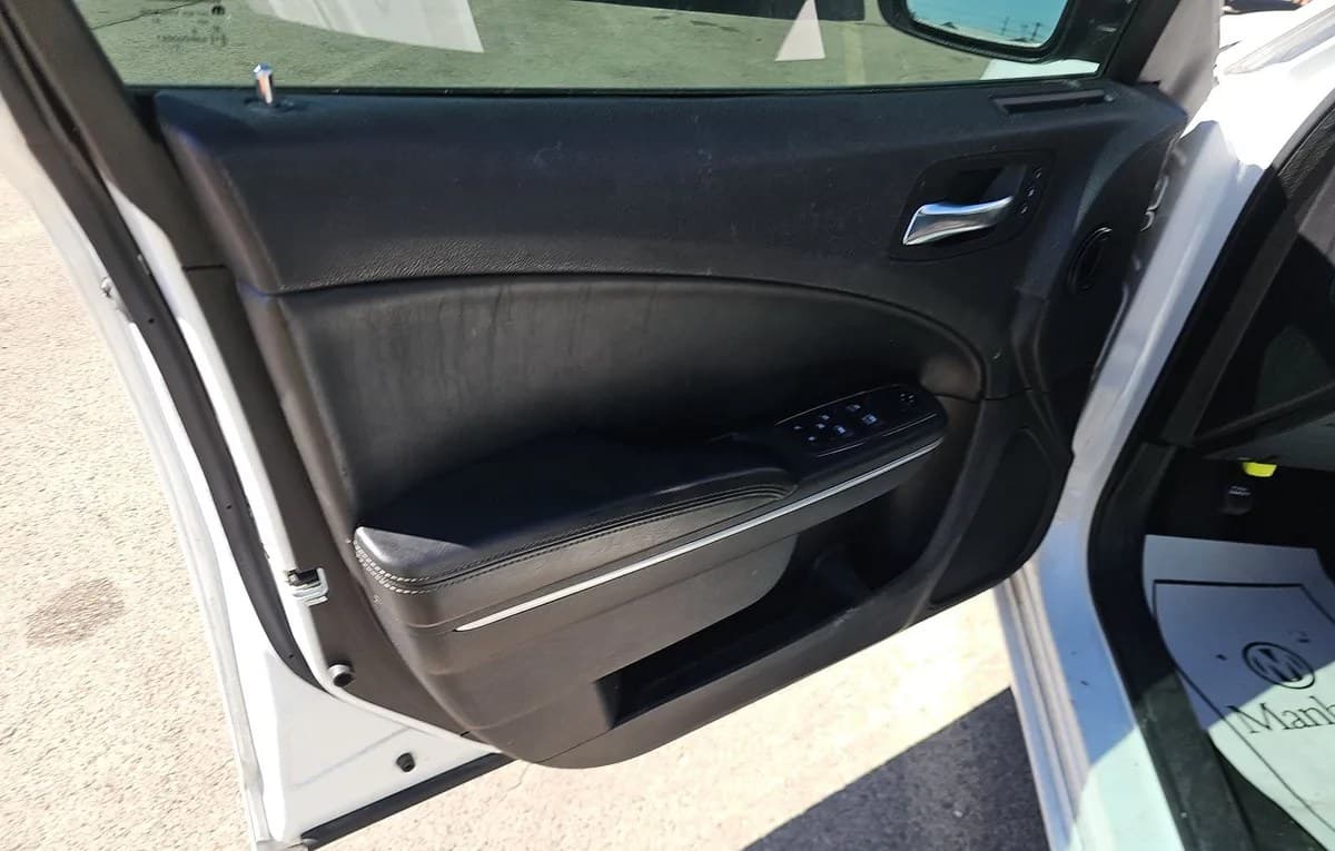 2021 DODGE CHARGER SXT 6