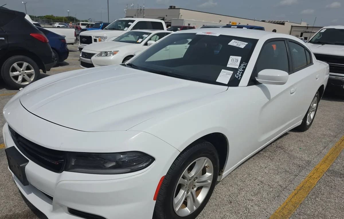2022 DODGE CHARGER SXT 2