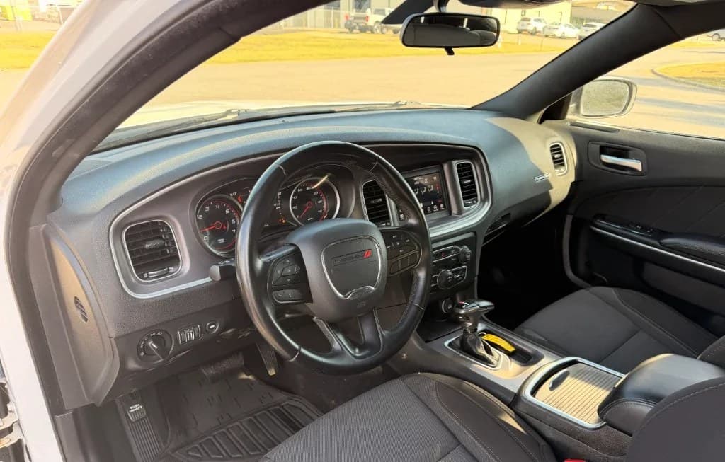 2022 DODGE CHARGER SXT 6