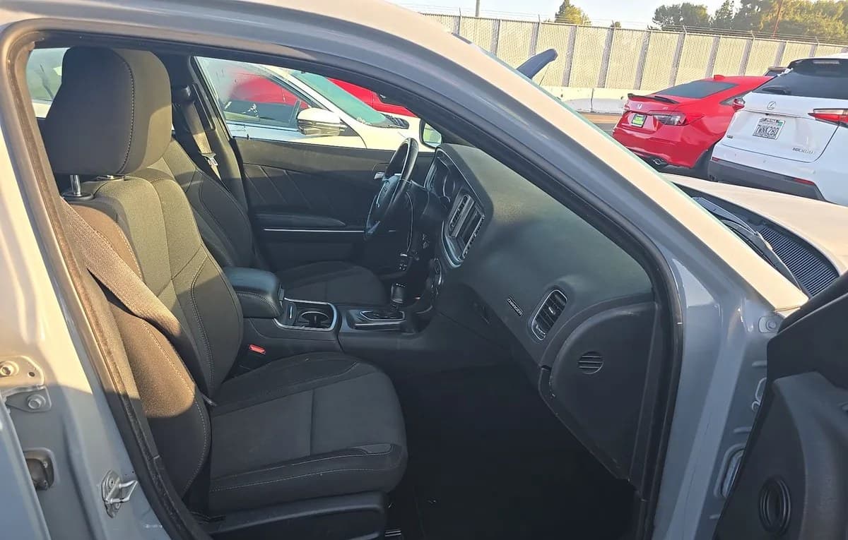 2020 DODGE CHARGER SXT 5