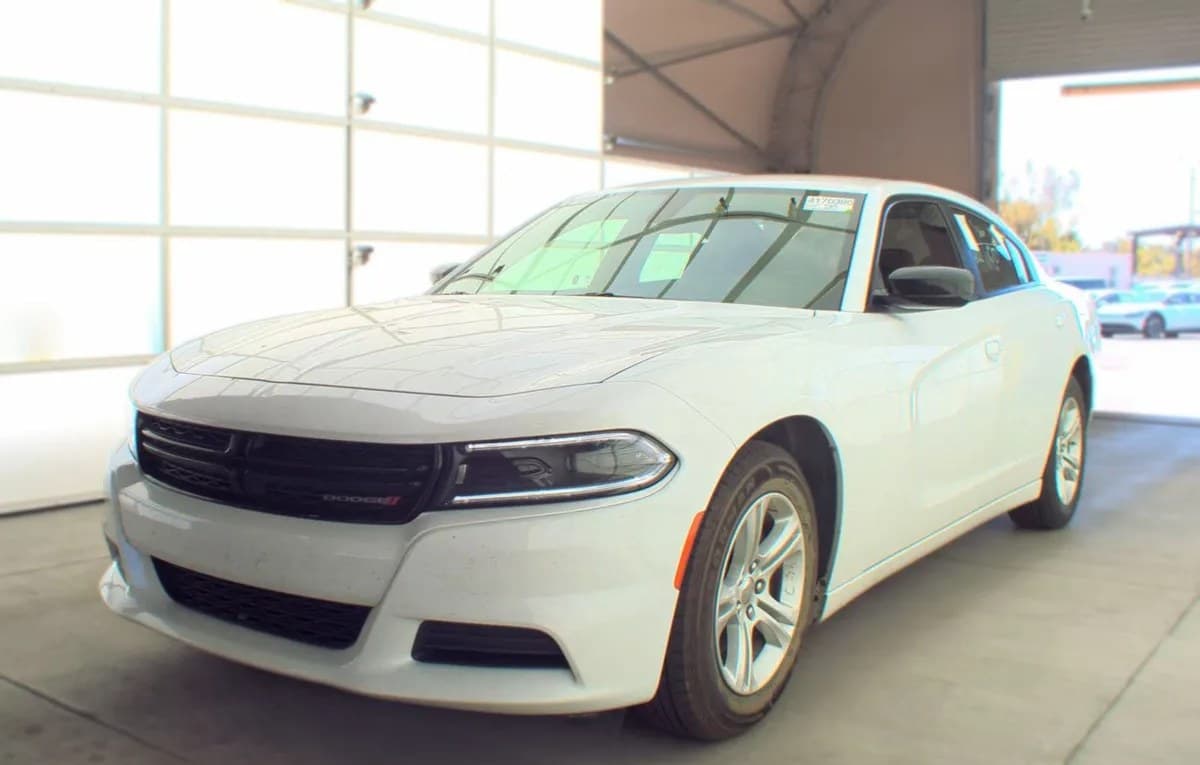 2023 DODGE CHARGER SXT 2