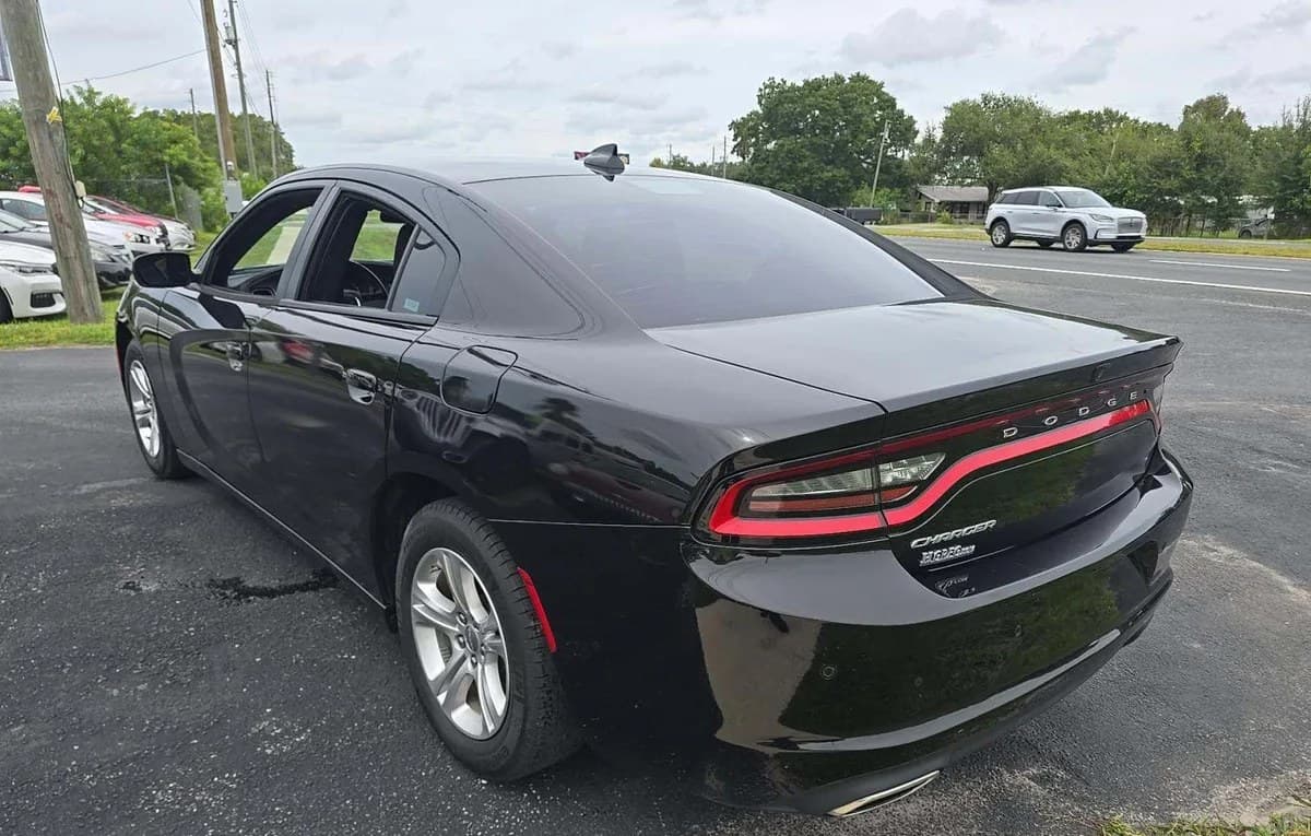 2023 DODGE CHARGER SXT 3