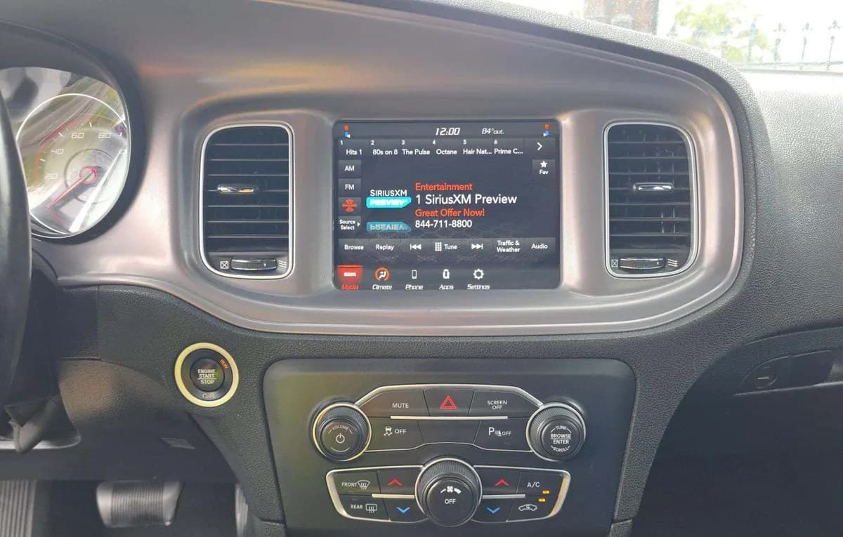 2023 DODGE CHARGER SXT 7