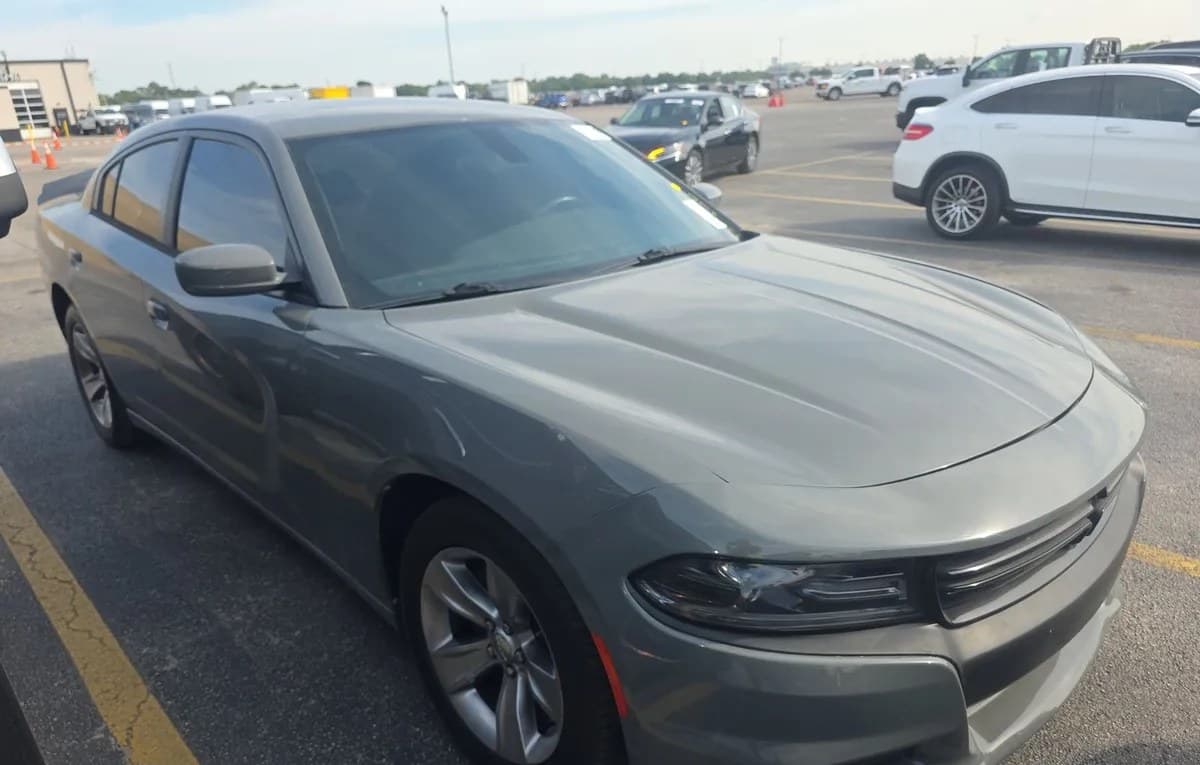 2018 DODGE CHARGER SXT 4