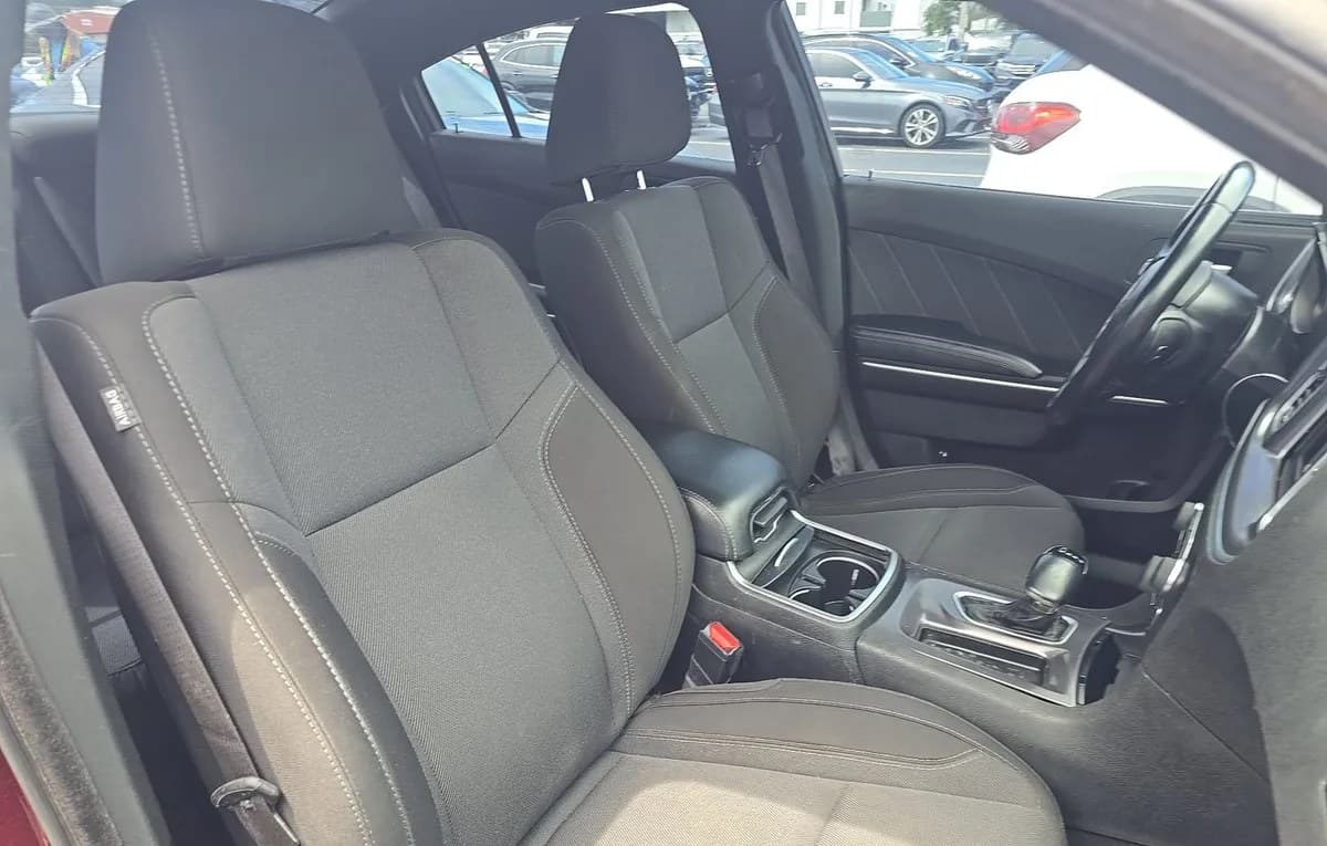 2019 DODGE CHARGER SXT 5